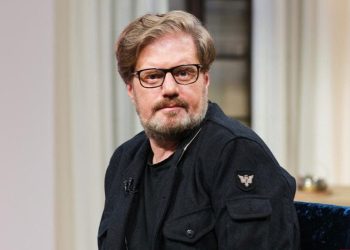 რეჟიმმა დავით დოიაშვილი თეატრის ხელმძღვანელის თანამდებობიდან გაათავისუფლა