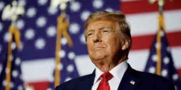 ტრამპი თავდაცვის ბიუჯეტს რეკორდულ 1 ტრილიონ დოლარამდე ზრდის