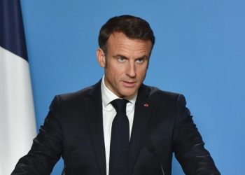 უკრაინა მზად არის, ცეცხლის უპირობოდ შეწყვიტოს – მაკრონი