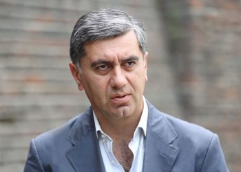 ირაკლი ოქრუაშვილს ე.წ. საგამოძიებო კომისიაზე გამოუცხადებლობისთვის, აღკვეთი ღონისძიების სახით 20 000-ლარიანი გირაო შეეფარდა და საზღვრის კვეთა აეკრძალა