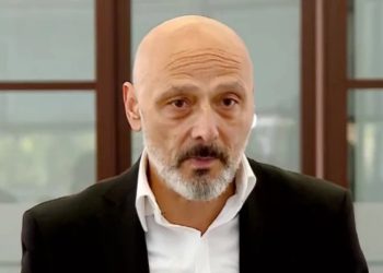 ჯონდი ბაღათურია: რასაც ჩვენ ქუჩაში ვხედავთ, გაუნათლებლობის ფოიერვერკია