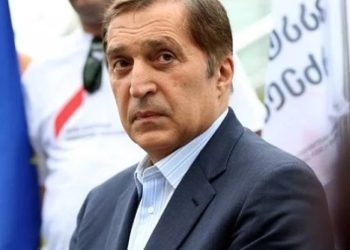 პაატა ბურჭულაძე: გამოდით გარეთ, გამოდით რუსთაველზე, ძალიან საჩქაროა ეს, ბატონებო