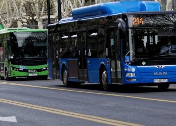 აღდგომის დღეებში მუნიციპალური ტრანსპორტი მოქალაქეებს უფასოდ მოემსახურება – ნახეთ, განრიგი