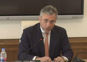 „იმედის“ დახურვის გადაწყვეტილება ბოლო-ბოლო ბადრიმ [პატარკაციშვილმა] მიიღო. ბადრი ფაქტობრივად, ცხოვრებიდან გავიდა იმ მომენტში” – ირაკლი რუხაძე