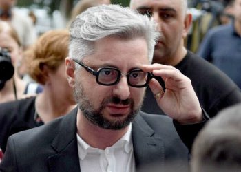 “ენის ტლიკინს შეეშვით და სამარცხვინო ბოდვას… ამას ვხედავთ კიდეც და რა ქვია, ისიც ვიცით” – გვარამია