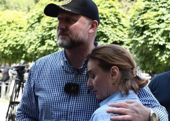 რა ფოტოს აქვეყნებს ჯაფარიძე სასამართლო პროცესიდან