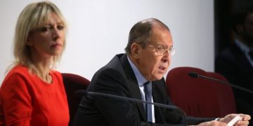“კლოუნი, წარუმატებელი”– ვის სთხოვდა პუტინი პირისპირ შეხვედრას და ვისთან შესახვედრად ჩავიდნენ ანკარაში რუსი მაღალჩინოსნები?