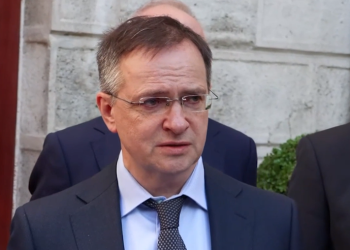 The Economist-ის ჟურნალისტი: მედინსკიმ უკრაინის დელეგაციას უთხრა, რომ “რუსეთი მზადაა სამუდამოდ იბრძოლოს“