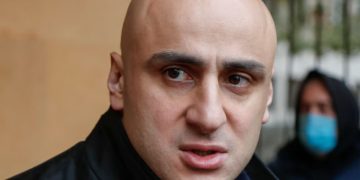 “საქართველომ ამ თვეში ოპოზიციის მეორე ლიდერი დააკავა” – POLITICO
