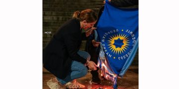 “ჩემი ძმა ხომ დაიჭირეთ? ახლა მოდით და მე დამიჭირეთ” – ოცნების დროშის დაწვისთვის დაკავებულის და