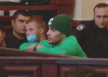 “ვინც ამას ამბობს, აქედან მოვითხოვ, მტკიცებულებებიც მოაყოლოს, ასეთი ყბედობა და ჭორაობა ტყუილად არ ჩაივლის” – რეზო კიკნაძე