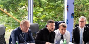 “რუსეთმა სტამბოლში მოლაპარაკებები დე ფაქტო შეწყვიტა – წნეხის გაზრდის დროა” – ტუსკი