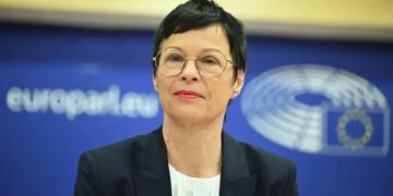 ,, საქართველო ნათელი შეხსენებაა, რომ ევროკავშირის გზაზე უკუსვლა შეიძლება მოხდეს” – მარტა კოსი
