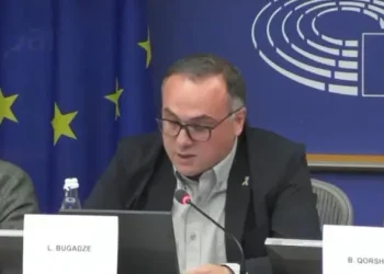 ,, ევროპა! აჩვენე შენი ძალა, რითაც შენს იდეალებს დაიცავ, პუტინი უნდა დამარცხდეს და უნდა დაისაჯოს ყველა მისი სატელიტი ჩემს ქვეყანაში, რომელიც ევროპას აშორებს საქართველოს და დამოუკიდებლობას გვაკარგვინებს” – ლაშა ბუღაძის გამოსვლა ევროპარლამენტში