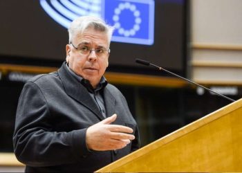 ,,(,,ოცნების” წერვრებმა) ხალხს დაურეკეს კითხვებით: რა ბედი ეწია ჩემს აქტივს; ჩემს სახლს ესპანეთში; ჩემს შვილებს, რომლებიც ბელგიაში სწავლობენ…” – ნაჩო სანჩეს ამორი