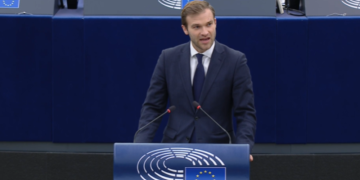 ,, ქართულ ოცნებას” ეშინია თავისუფალი მედიის ისე, როგორც ვამპირს ეშინია შუქის” – კრემერი