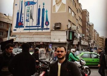 ,, საქართველოს ირანიდან ლტოლვილთა ტალღა ნამდვილად არ ემუქრება. აი ჩვენი ირანიზაცია კი დიდი ხანია დაწყებულია, სადაც მალე ვერც ამ სტატუსს წაიკითხავთ და ვერც ხმას ამოიღებთ” – ლაშა შაყულაშვილი