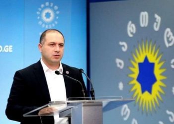 ,, ანუ ცოცხების უკანალში გაკეთებაზე მთელი ერი რომ ფეხზე დავდექით, ეს კაცი ყოველ დღე უყურებდა” – გივი მიქანაძის ბიოგრაფია