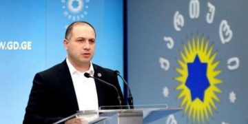 ,, ანუ ცოცხების უკანალში გაკეთებაზე მთელი ერი რომ ფეხზე დავდექით, ეს კაცი ყოველ დღე უყურებდა” – გივი მიქანაძის ბიოგრაფია