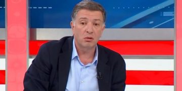 „ვინც ეტენება („ოცნებას“), უბრალოდ, სატირალთან ერთად უფრო სასაცილო მდგომარეობაში აღმოჩნდება“ – გიგი უგულავა