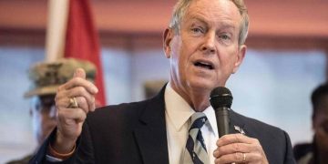 ჯო უილსონი: საქართველოზე ზეწოლას პუტინის მარიონეტული რეჟიმი ახდენს