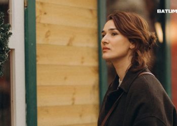 „ჩემი ცოლი დააჯარიმეს 5000 ლარით, რუსთაველის გადაკეტვას ედავებიან“