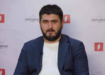 „აი, ამ ბალანდას რომ გაჭმევთ ქოცებს საკუთარი პარტია, ოდნავ თავმოყვარეობა მაინც არ გაქვთ?“ – ლევან ყურაშვილი