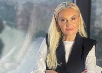 „ბიზნესმენებო ამა ქვეყნისა, რა მშიშრები ყოფილხართ. განსაკუთრებით მამუკას წრე“ – ნანუკა ჟორჟოლიანი