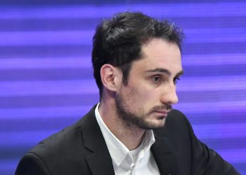 “ჯარიმებმაც ჩვენ გაგვჭედა და თვითმმართველობასთან დაკავშირებითაც ყველაზე უარესი სცენარისკენ მივდივართ”– ნიკა ობოლაძე