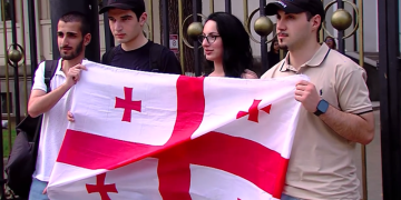 მსვლელობა სამედიცინო უნივერსიტეტიდან – ისინი ილიაუნთან სტუდენტებს შეუერთდებიან
