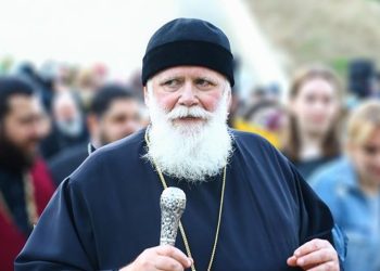 “450 000 ლარი ხალხის ფულიდან – მეუფე ანტონი და კოოპერატივების ბიზნესი” – მედია