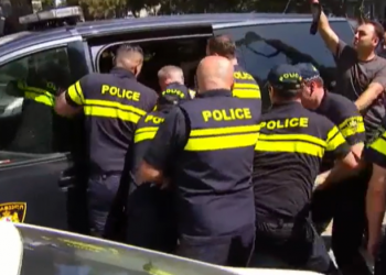 თვალჭრელიძეზე გამოსახლებისას დაკავებული ქველაძეები შენიშვნის საფუძველზე გაათავისუფლეს