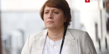 ,,მოვეშვათ პარტიების თვლას და ისევ ჩვენი თავების დატოლებას ვინმესთან“ – ელენე ხოშტარია
