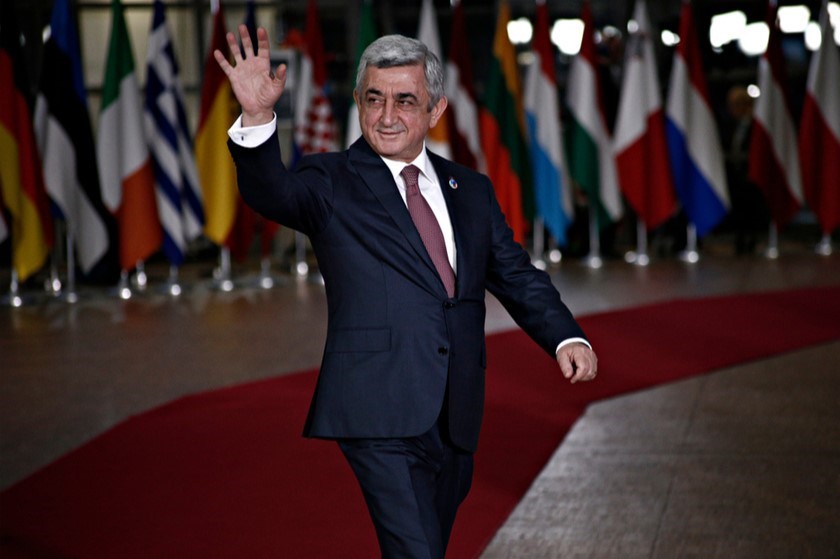 სომხეთის ყოფილ პრეზიდენტს, სერჟ სარქისიანს ქრთამის აღებისთვის ბრალი წაუყენეს