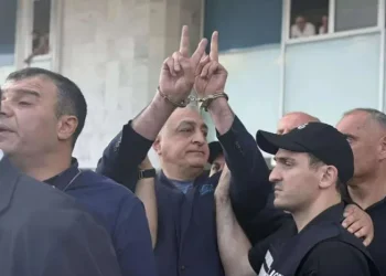 ,, ვგრძნობ, რომ ოპოზიციური პარტიების რიგმა წარმომადგენლებმა სამიზნედ „ლელო“ გაიხადეს” – მამუკა ხაზარაძის წერილი ციხიდან