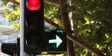 დიღმის, ჩუღურეთის და საბურთალოს რაიონში არსებული შუქნიშნების ნაწილი დროებით გამორთულია – მერია