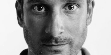 ,, ამოვიდა ყელში. დააღებენ პირს და “დავით აღმაშენებლის ქვეყანაში…” მე დაგიმთავრებ: დიდი ხნის მკვდარი იქნებოდი” – ლევან ღამბაშიძე