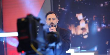 ,, ასეთი განათების დროს, მე პირადად ორჯერ ჩავვარდი სუფლიორის ორმოში” – ზურა ხაჩიძე