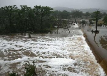 ტეხასში წყალდიდობის შედეგად დაღუპულთა რიცხვმა 50-ს გადააჭარბა. დაკარგულია კიდევ 27 ბავშვი