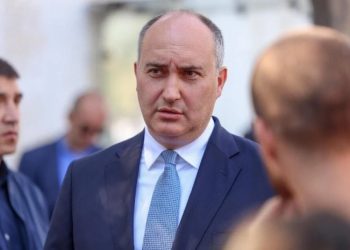 „ჯუანშერ ბურჭულაძეს სთხოვენ ქეშს, რომელიც მოიპარა და ობშიაკში ბიძინასთან არ მიიტანა“