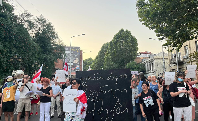 ხელოვნება თავისუფლების სამსახურში! – საპროტესტო მარში თბილისში