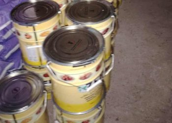 კუმისში რძის გადამამუშავებელი არარეგისტრირებული საწარმო გამოვლინდა, ნაპოვნია 40 ტომარა რძის ფხვნილი – სეს