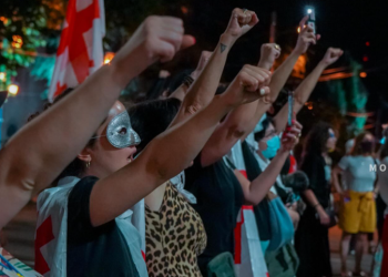 უწყვეტი პროტესტის 225-ე დღე-რუსთაველის გამზირი გადაიკეტა