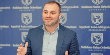 “ჰოი, საოცრებავ, მოგვიქსიეს ე.წ ოპოზიცია, ღალატის გამო თავს არ დაგვესხათო, რომ იხვეწებოდნენ…” – თენგო თევზაძე
