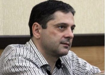 ,, დავუშვათ რომან შამათავა და კუდი არაფერ შუაშია, ნაციონალური მოძრაობის მიმართ ჩნდება ერთი პასუხგაუცემელი კითხვა…”