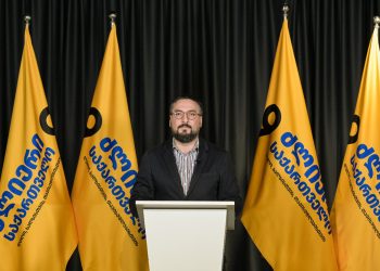 ,, დასმენა „ქართული ოცნების“ ხელში ქართული პოლიტიკის ერთ-ერთი მთავარი „მოდუს ოპერანდი“ გახდა” – თაზო დათუნაშვილი