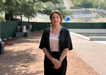 ვაკის პარკის დაუსრულებელი რეაბილიტაცია და სავარაუდო კორუფცია თბილისის მერიაში – ქეთევან თურაზაშვილი მოსახლეობას მიმართავს