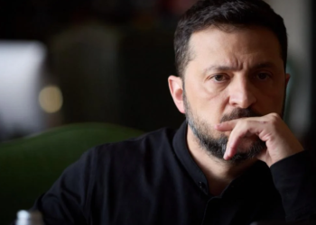 ვოლოდიმირ ზელენსკი კირ სტარმერს ესაუბრა