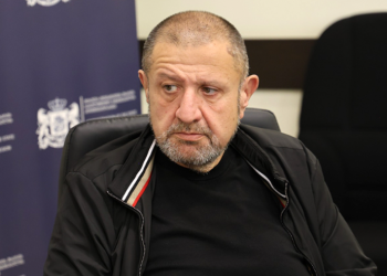 განსაკუთრებით დიდი ოდენობით ქრთამის აღება – “ოცნების” მაღალჩინოსან ბრალდება წარედგინა