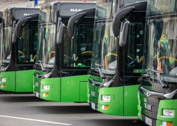 მერია მუნიციპალური ავტობუსების მძღოლების პოზიციაზე ვაკანსიას აცხადებს – რამდენ ლარს შეადგენს ანაზღაურება